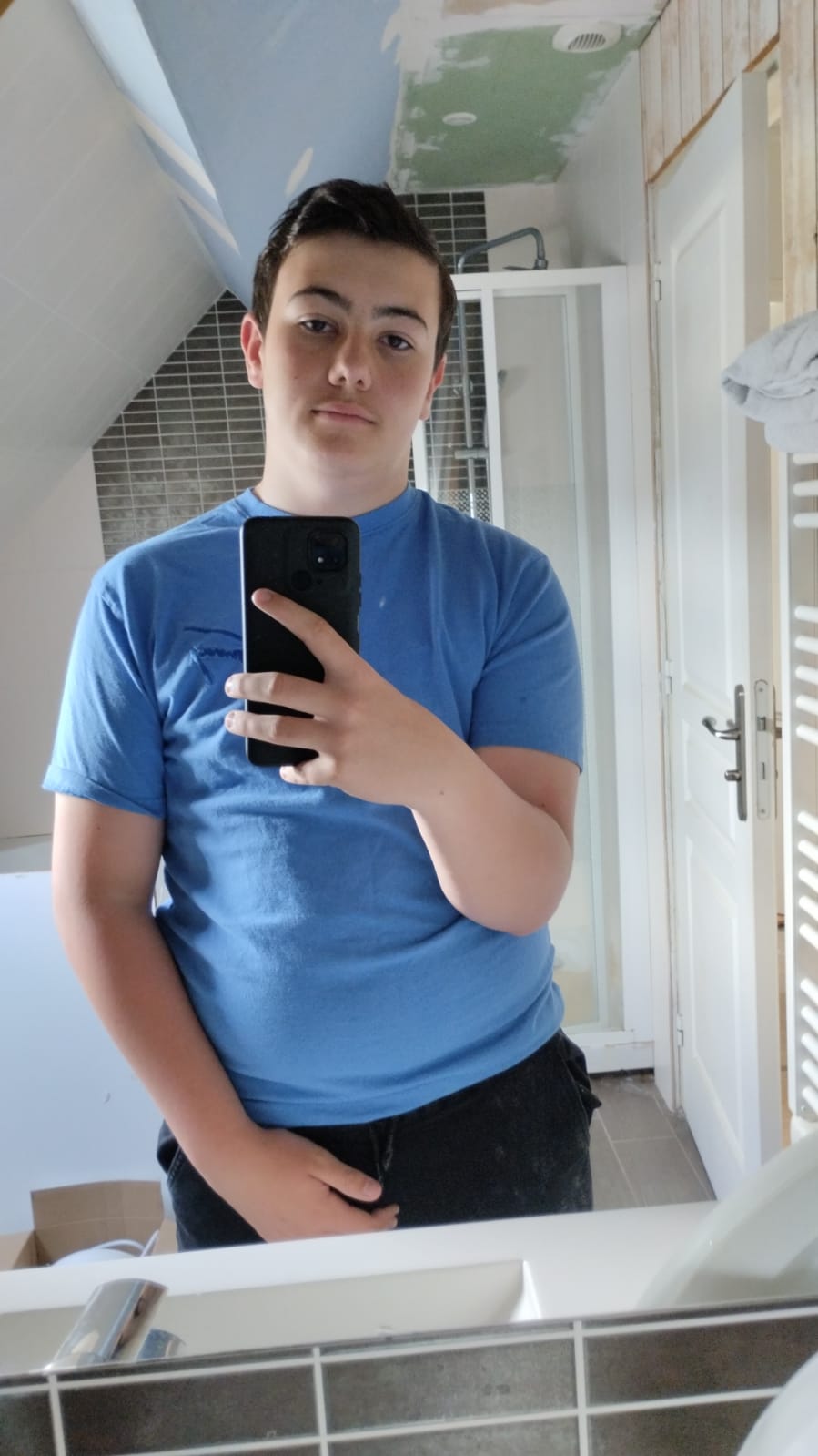 Profil de Gilson, 22 ans, Drague gay à Turtmann