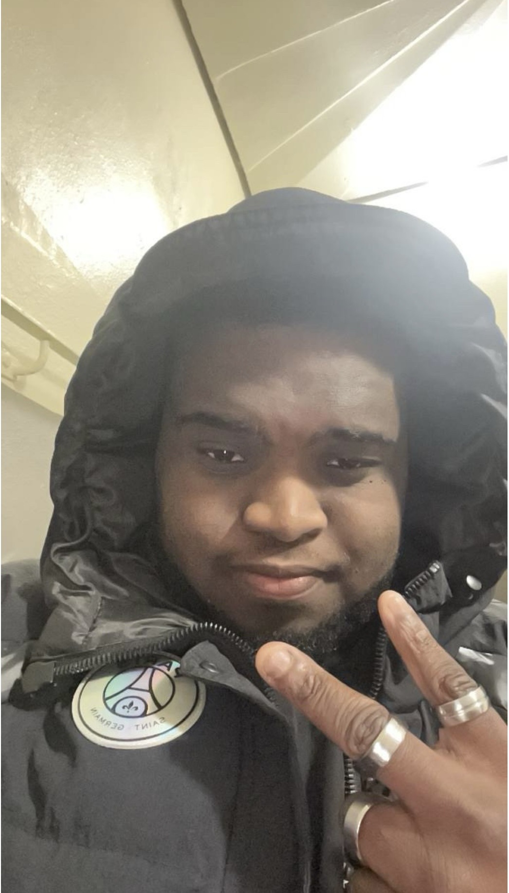 Profil de Yven, 21 ans, Drague gay à Pailly