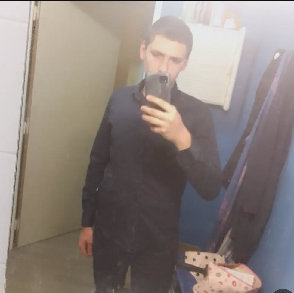 Profil de Okacha, 20 ans, Drague gay à Nyon