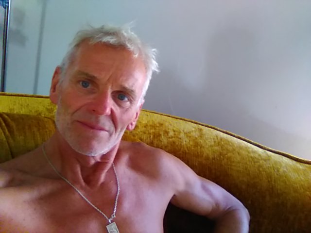 Profil de Nakim, 51 ans, Drague gay à Gerolfingen