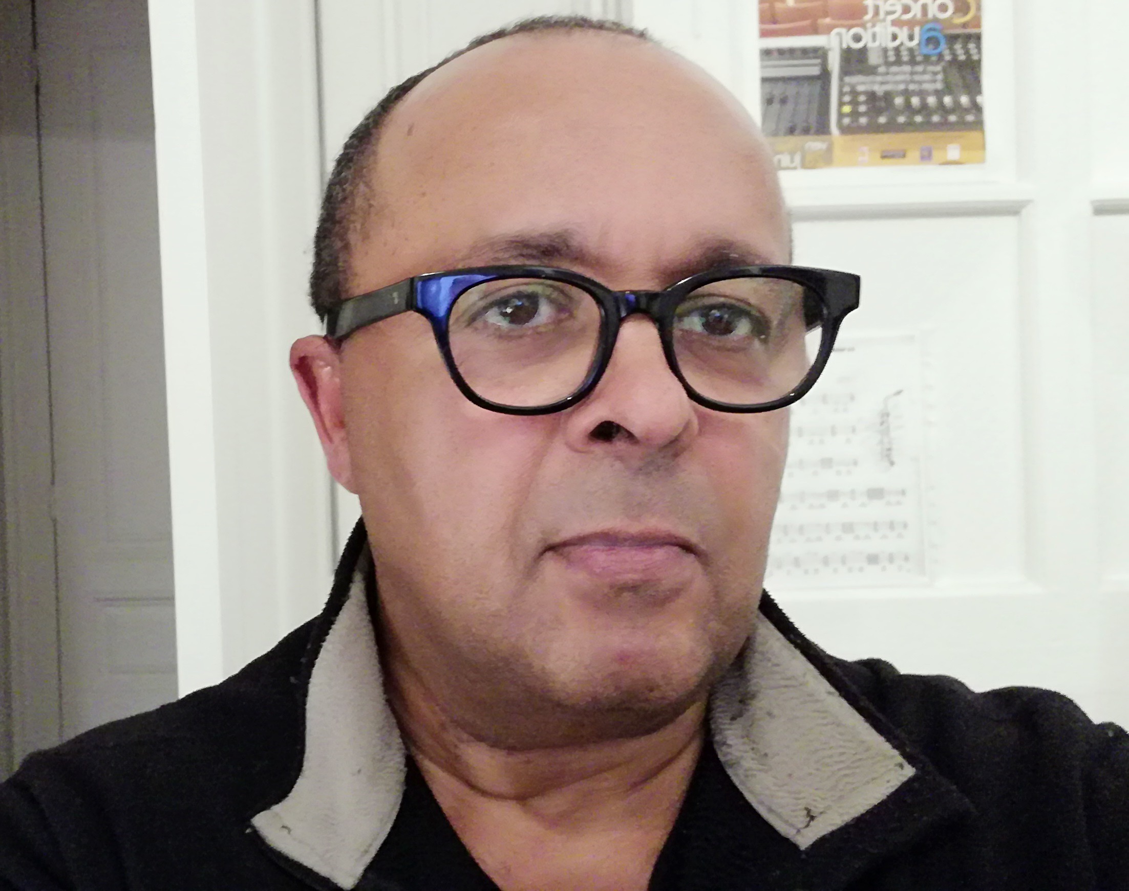 Profil de Bagdadi, 55 ans, Drague gay à Mülchi