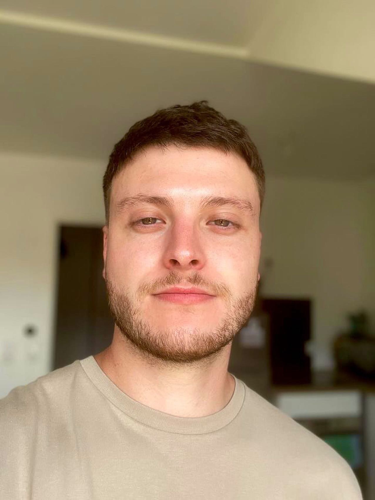 Profil de Giovani, 26 ans, Drague gay à Bévilard