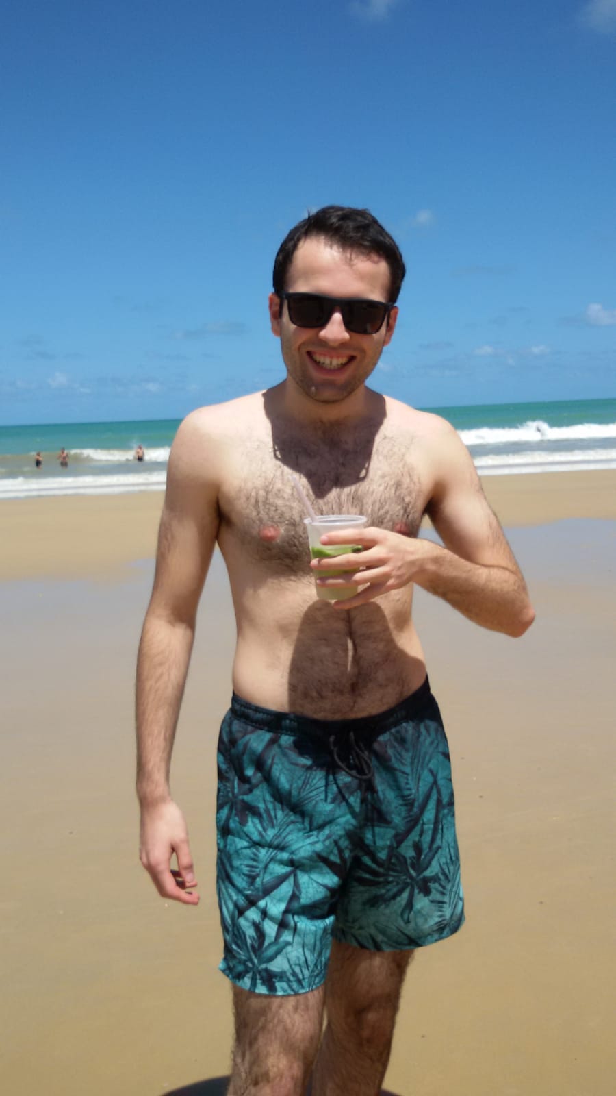 Profil de Iram, 27 ans, Drague gay à Wagen