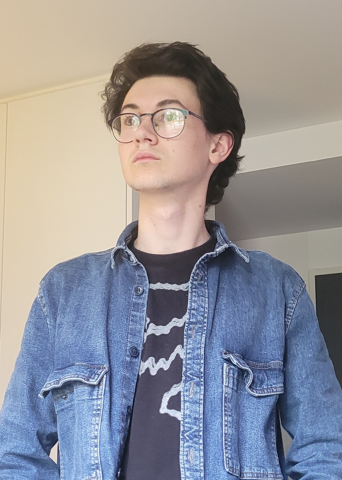 Profil de Theogene, 20 ans, Drague gay à Lodano