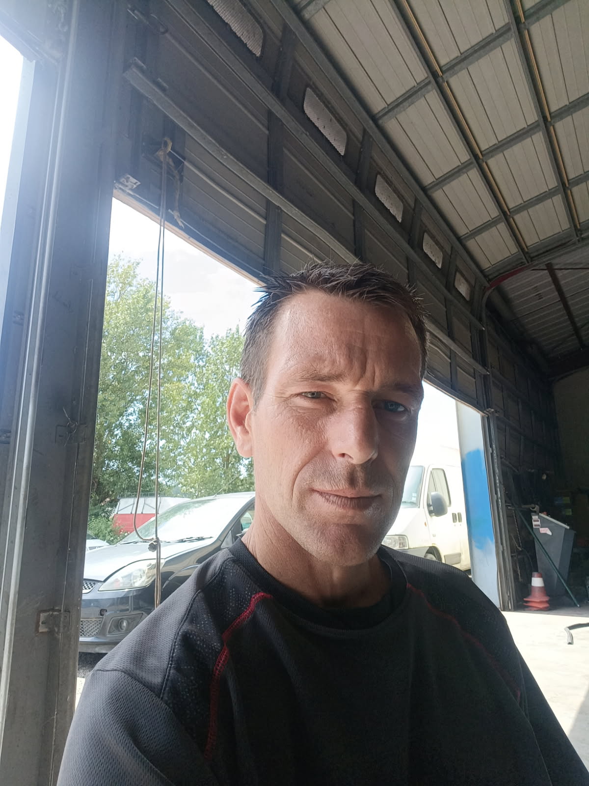 Profil de Joran, 42 ans, Drague gay à Herlisberg