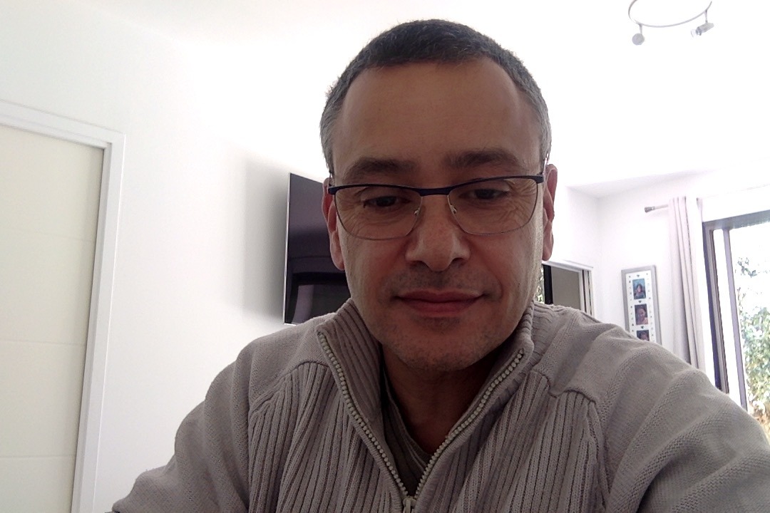 Profil de Umut, 55 ans, Drague gay à Hallau