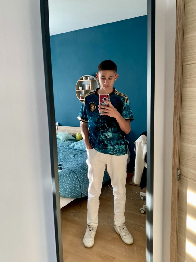 Profil de Brett, 20 ans, Drague gay à Roggenburg