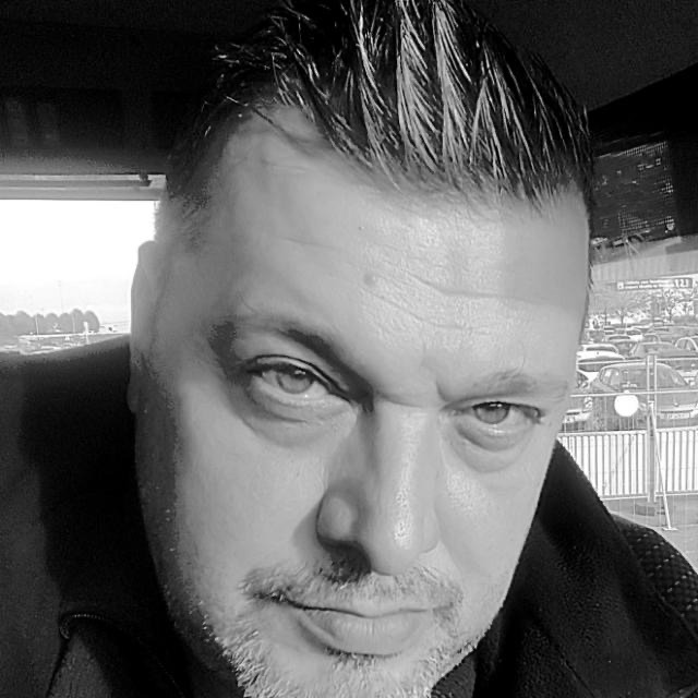 Profil de Rieul, 52 ans, Drague gay à Sarnen