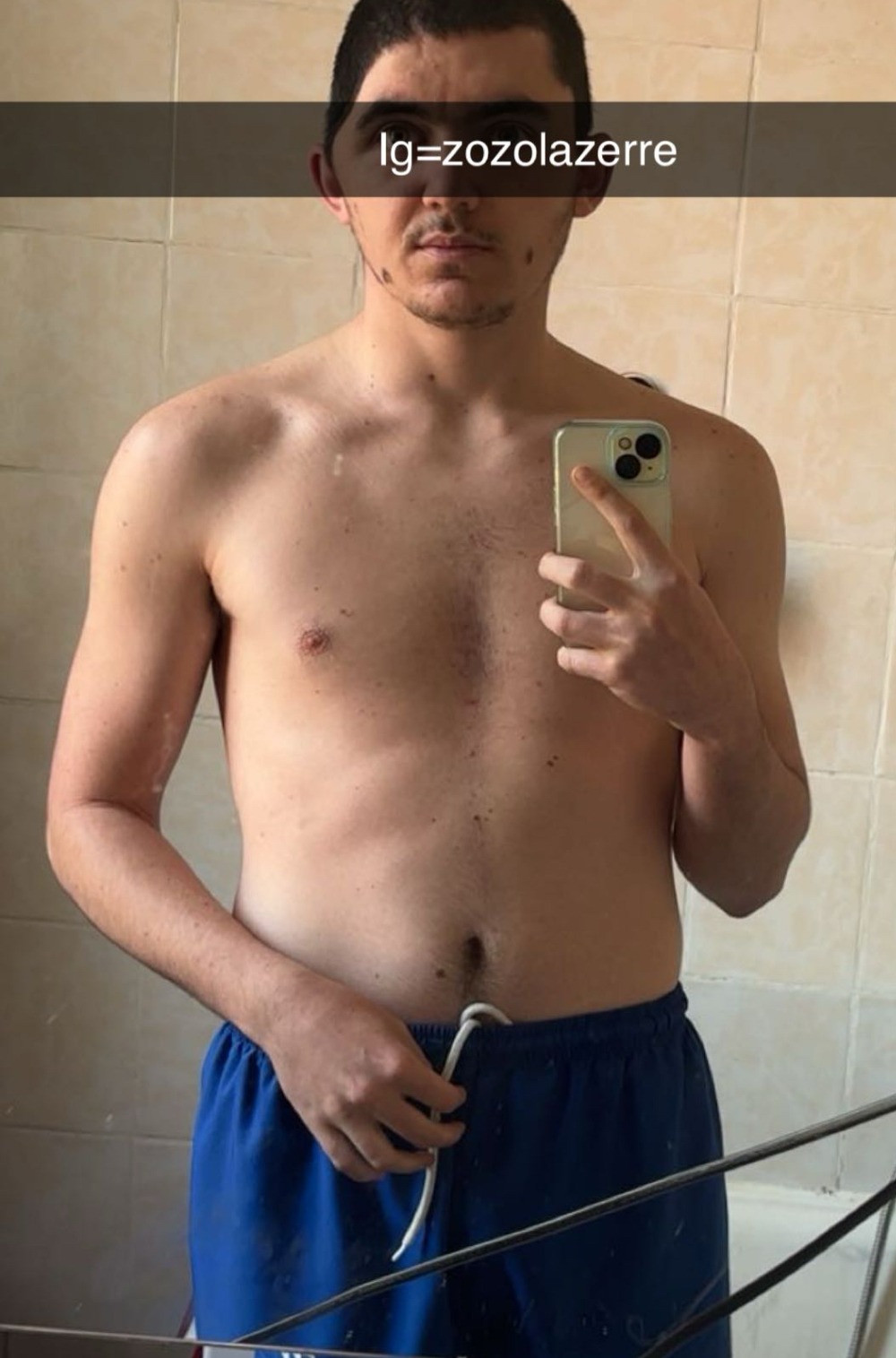 Profil de Ivano, 21 ans, Drague gay à Treiten
