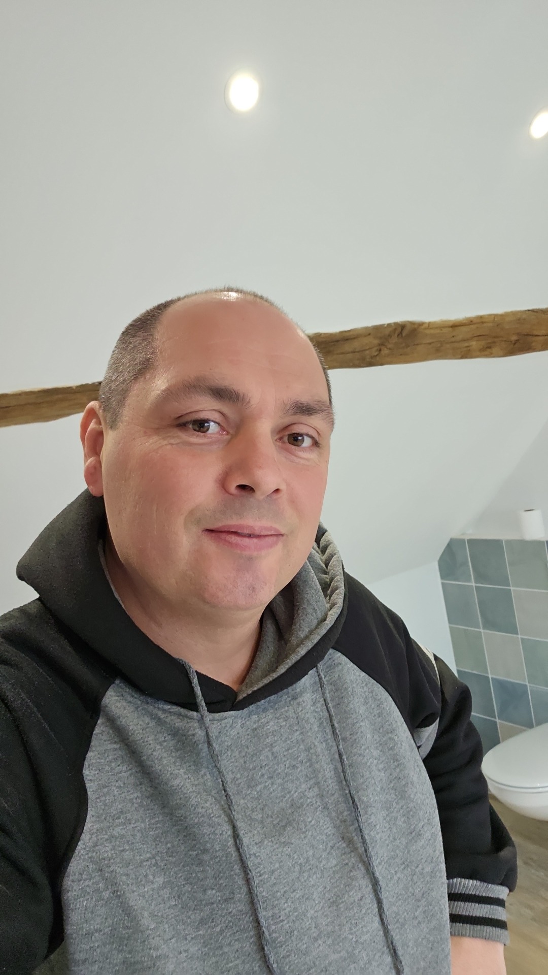 Profil de Manu, 45 ans, Drague gay à Caux