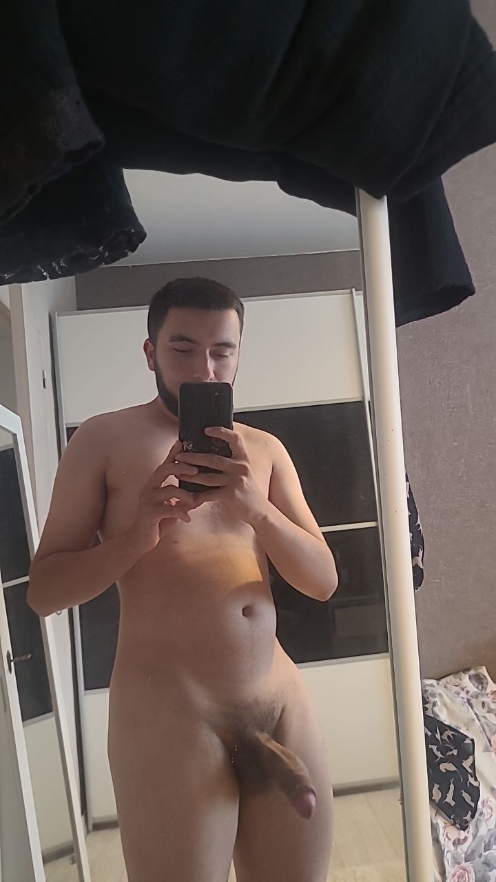 Profil de Wissem, 21 ans, Drague gay à Erstfeld