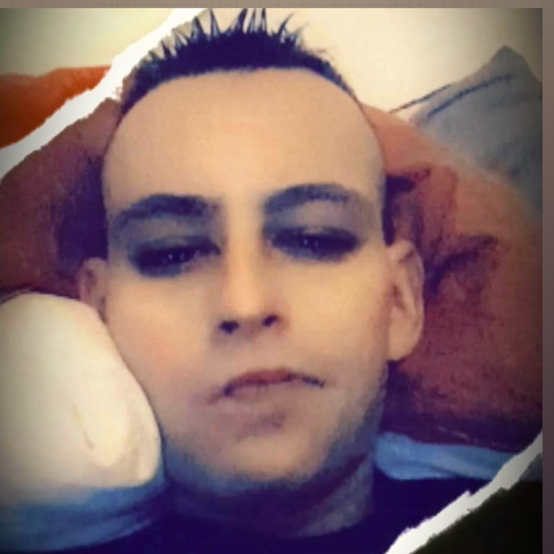 Profil de Sainte-luce, 30 ans, Drague gay à Cavergno