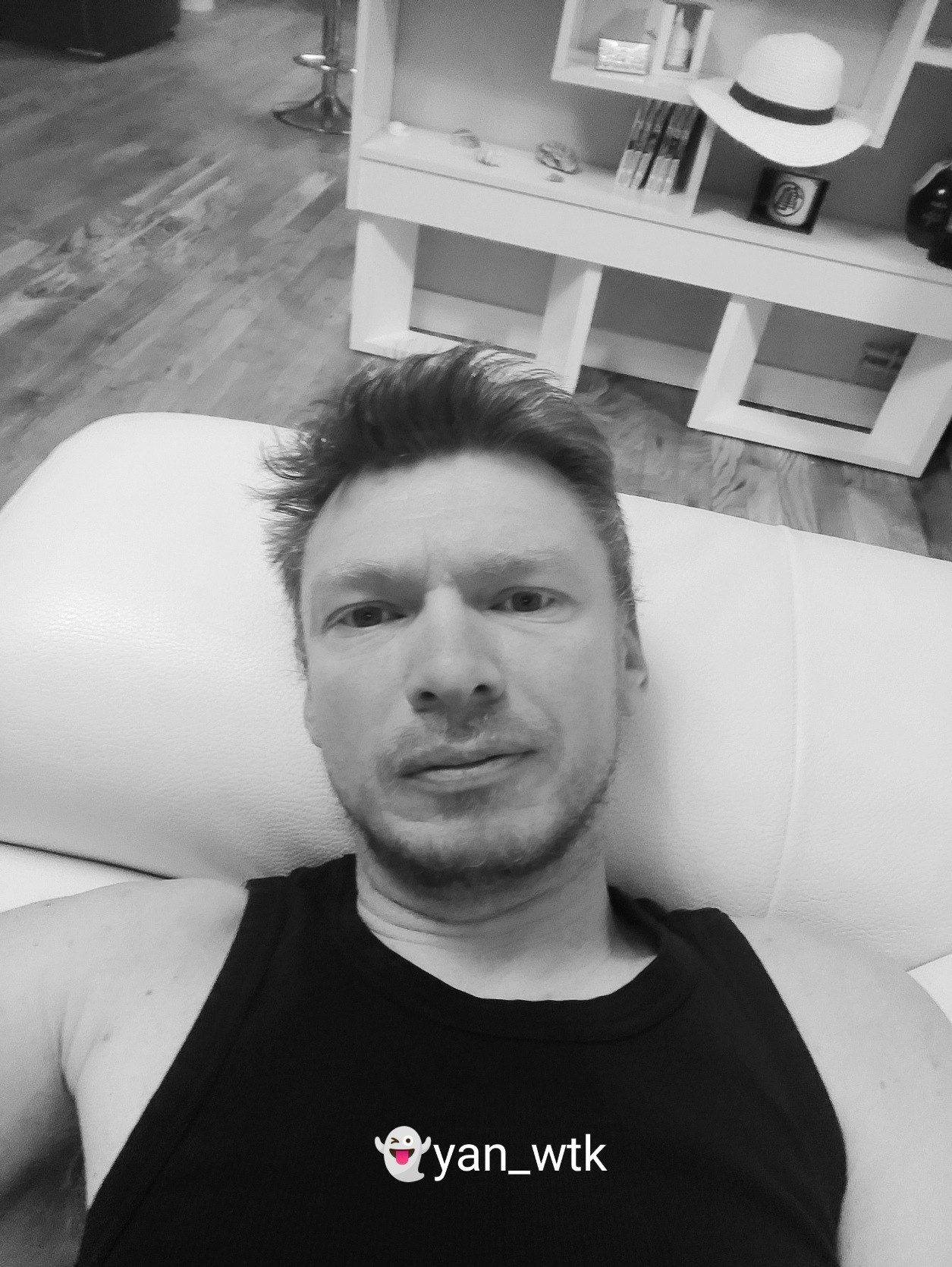Profil de Cezar, 45 ans, Drague gay à Zweisimmen