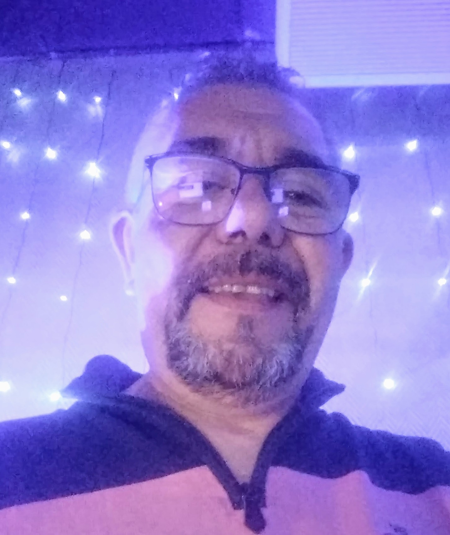 Profil de Nidhal, 53 ans, Drague gay à Lavertezzo
