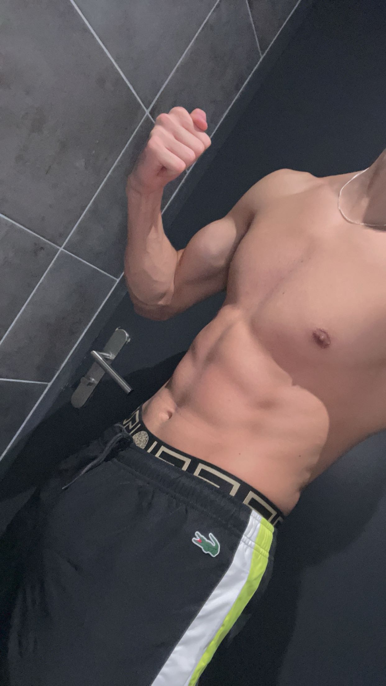 Profil de Braian, 27 ans, Drague gay à Gerolfingen