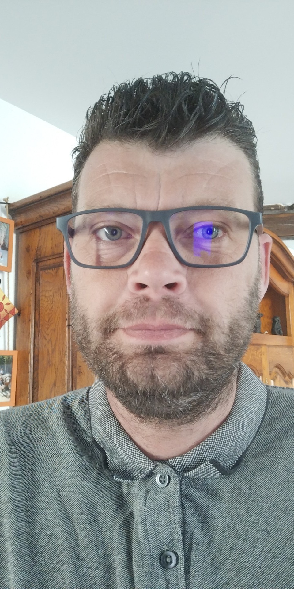 Profil de Nasseredine, 42 ans, Drague gay à Muralto