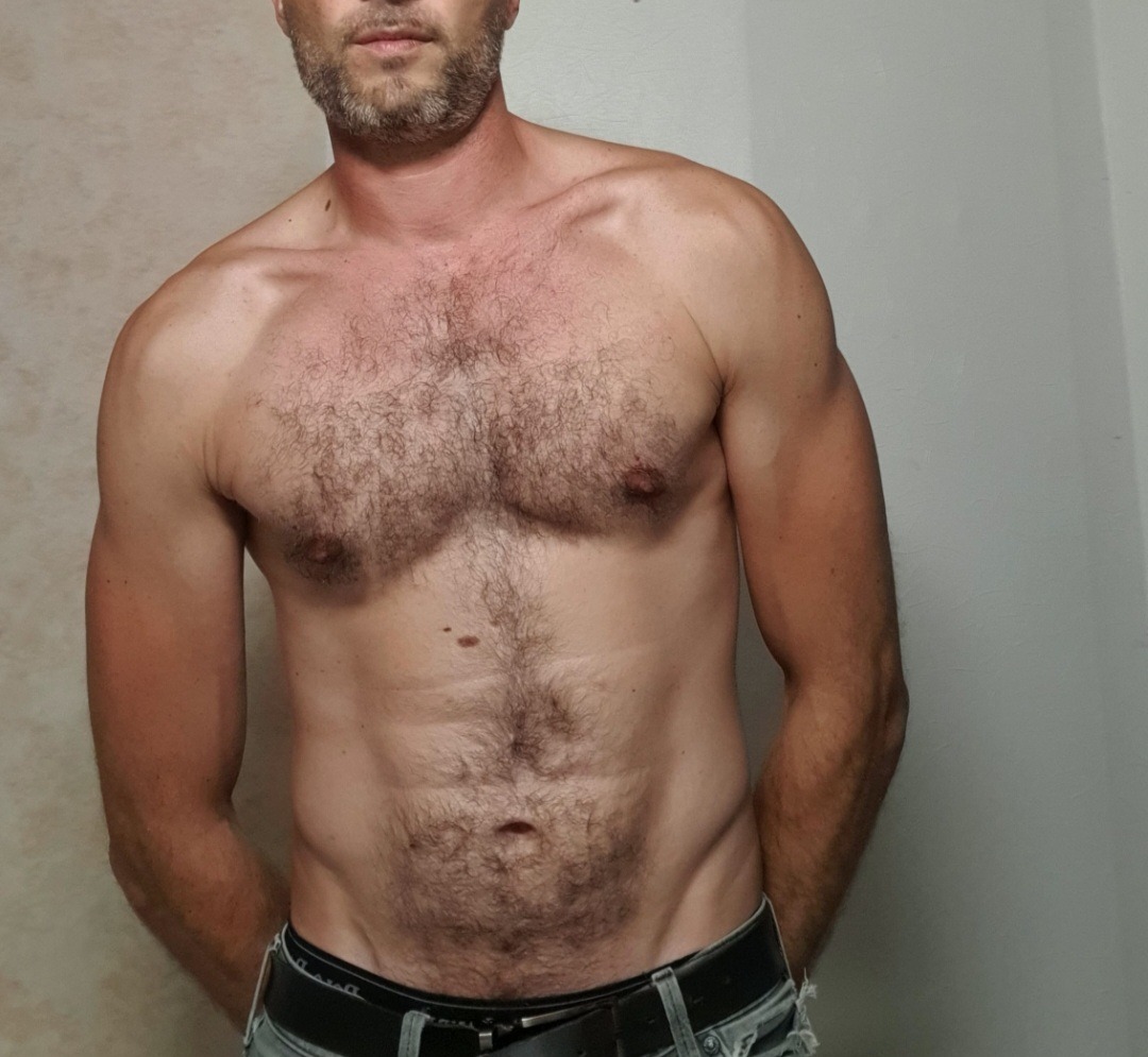 Profil de Yuma, 41 ans, Drague gay à Lieli LU
