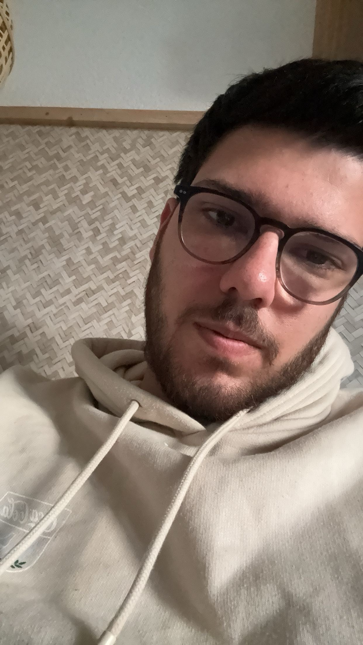 Profil de Djeson, 23 ans, Drague gay à Wolfwil