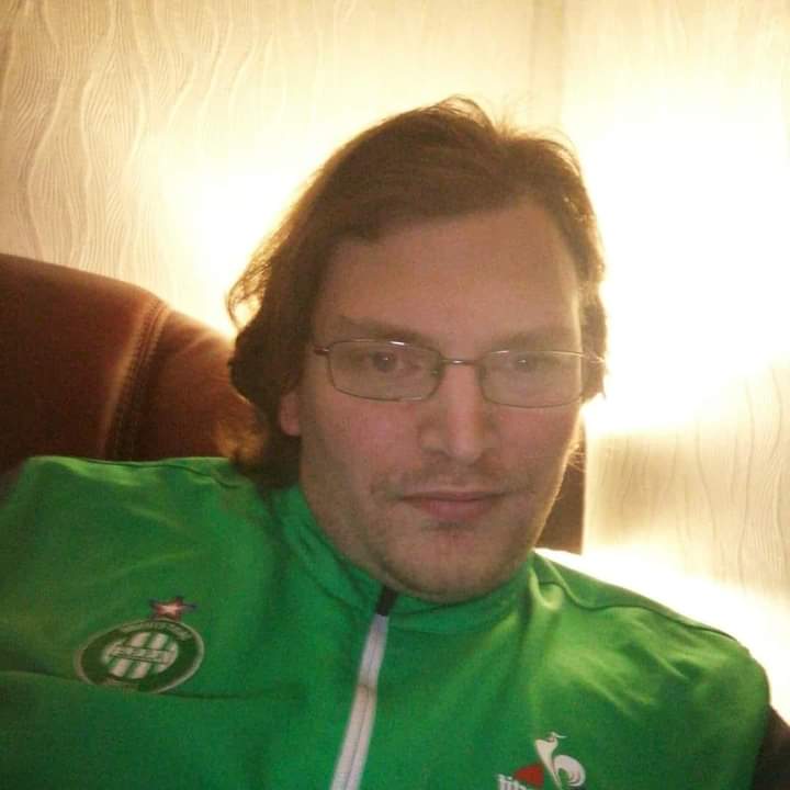 Profil de Nacer, 40 ans, Drague gay à Herbligen