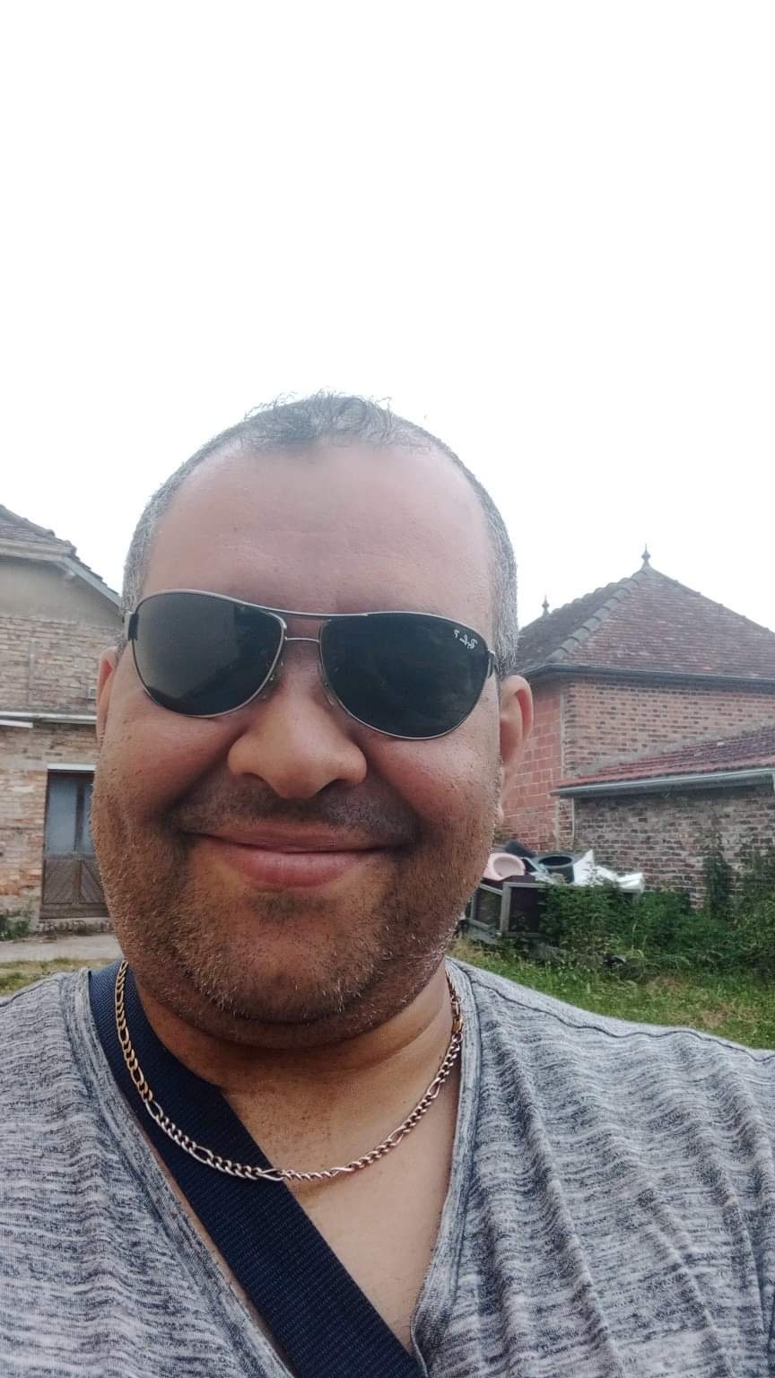 Profil de Ory, 46 ans, Drague gay à Ballens