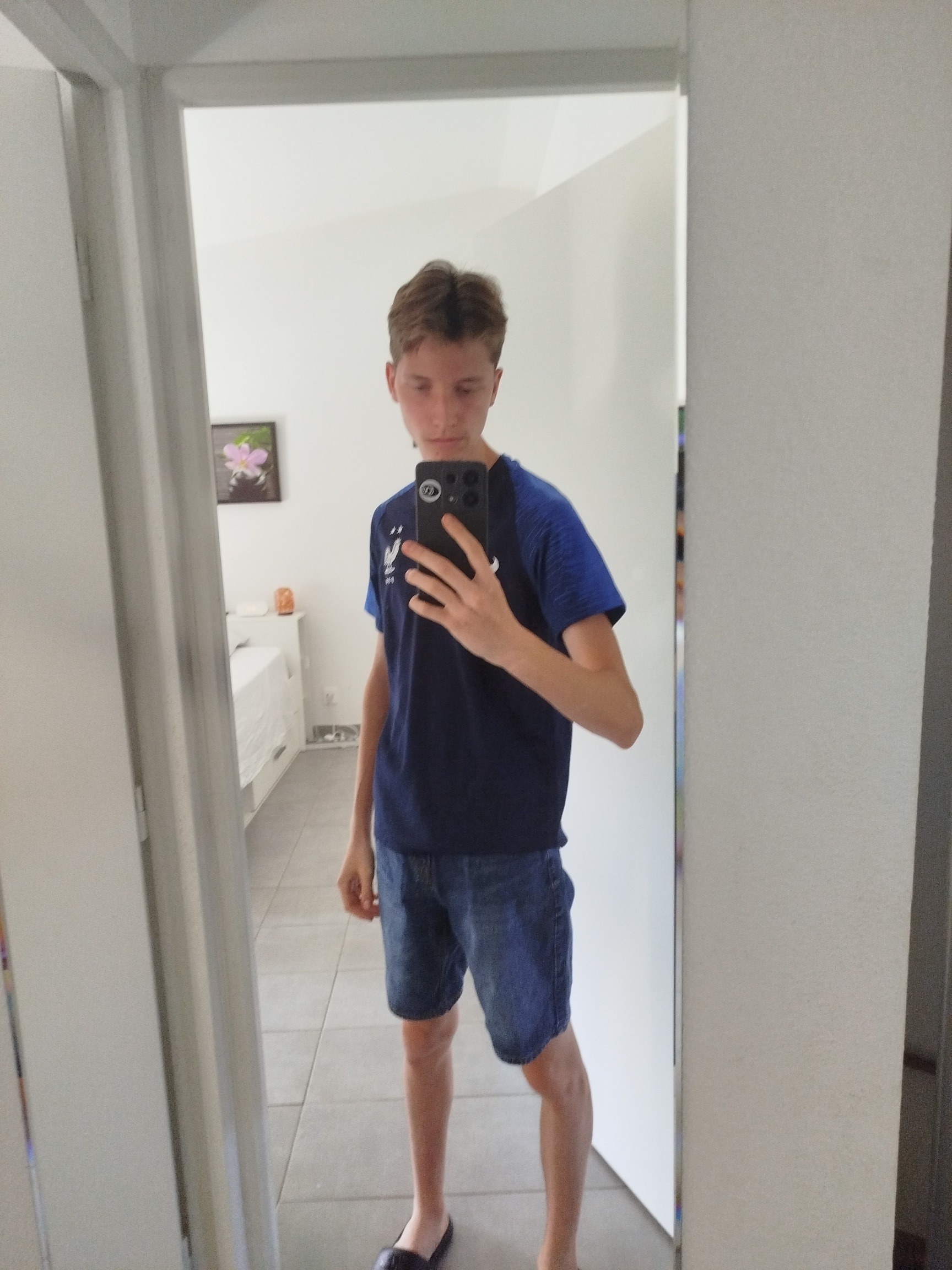 Profil de Jeffray, 18 ans, Drague gay à Ascharina