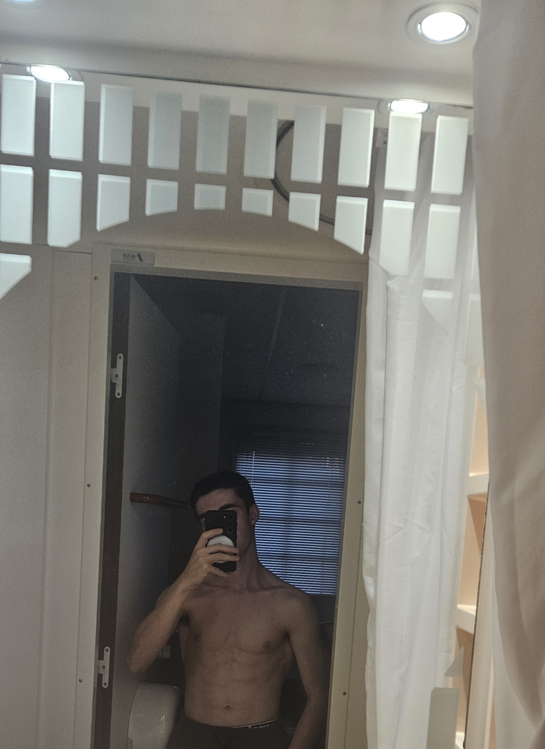 Profil de Pierre-guillaume, 21 ans, Drague gay à Weggis
