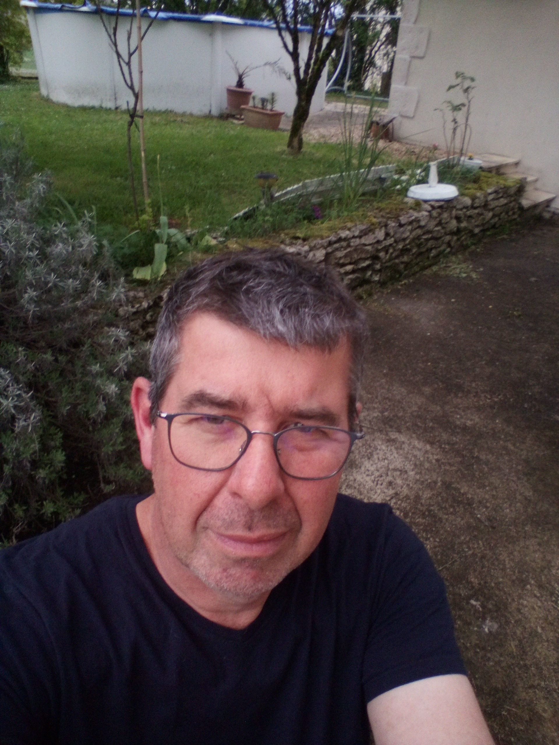 Profil de Foulques, 54 ans, Drague gay à Lavertezzo