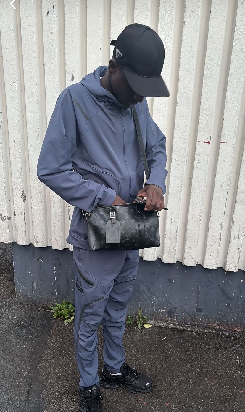 Profil de Sidjy, 20 ans, Drague gay à Schüpbach