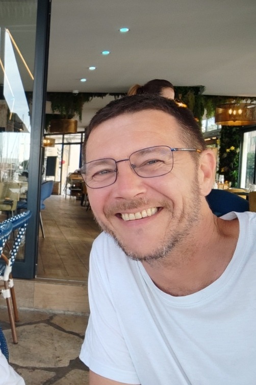 Profil de Weslay, 47 ans, Drague gay à Sévery