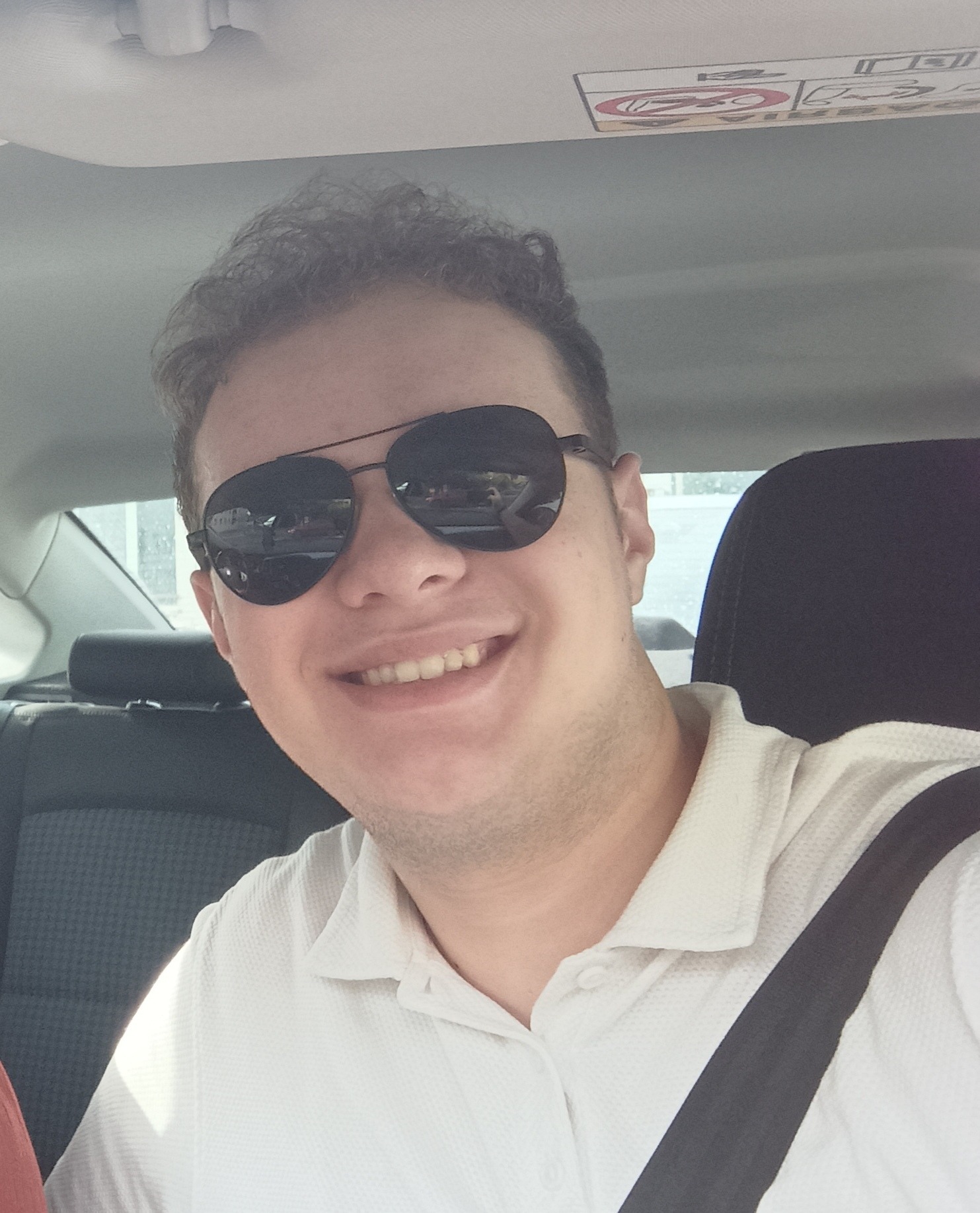 Profil de Sydney, 19 ans, Drague gay à Biel/Bienne