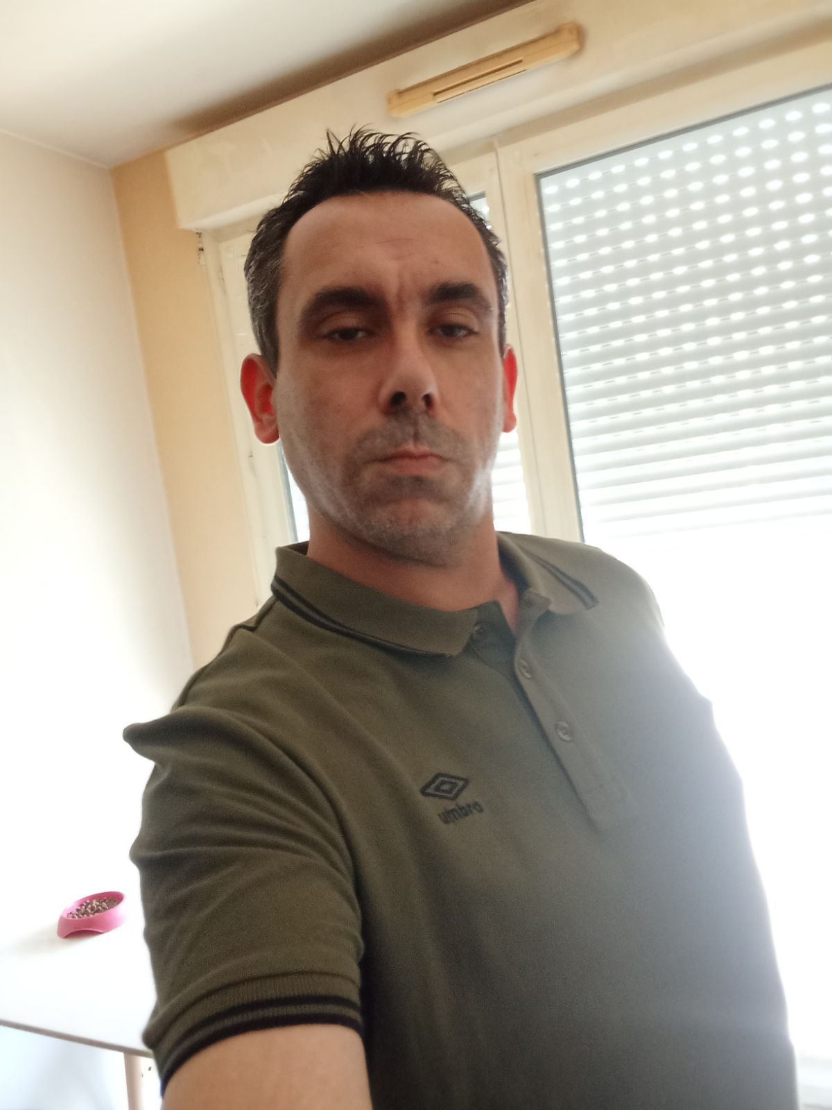 Profil de Michel-claude, 39 ans, Drague gay à Gerolfingen
