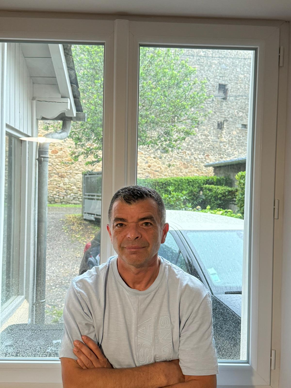 Profil de Siem, 48 ans, Drague gay à St-Oyens
