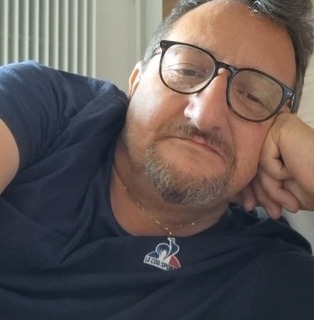 Profil de Eyoub, 45 ans, Drague gay à Oleyres